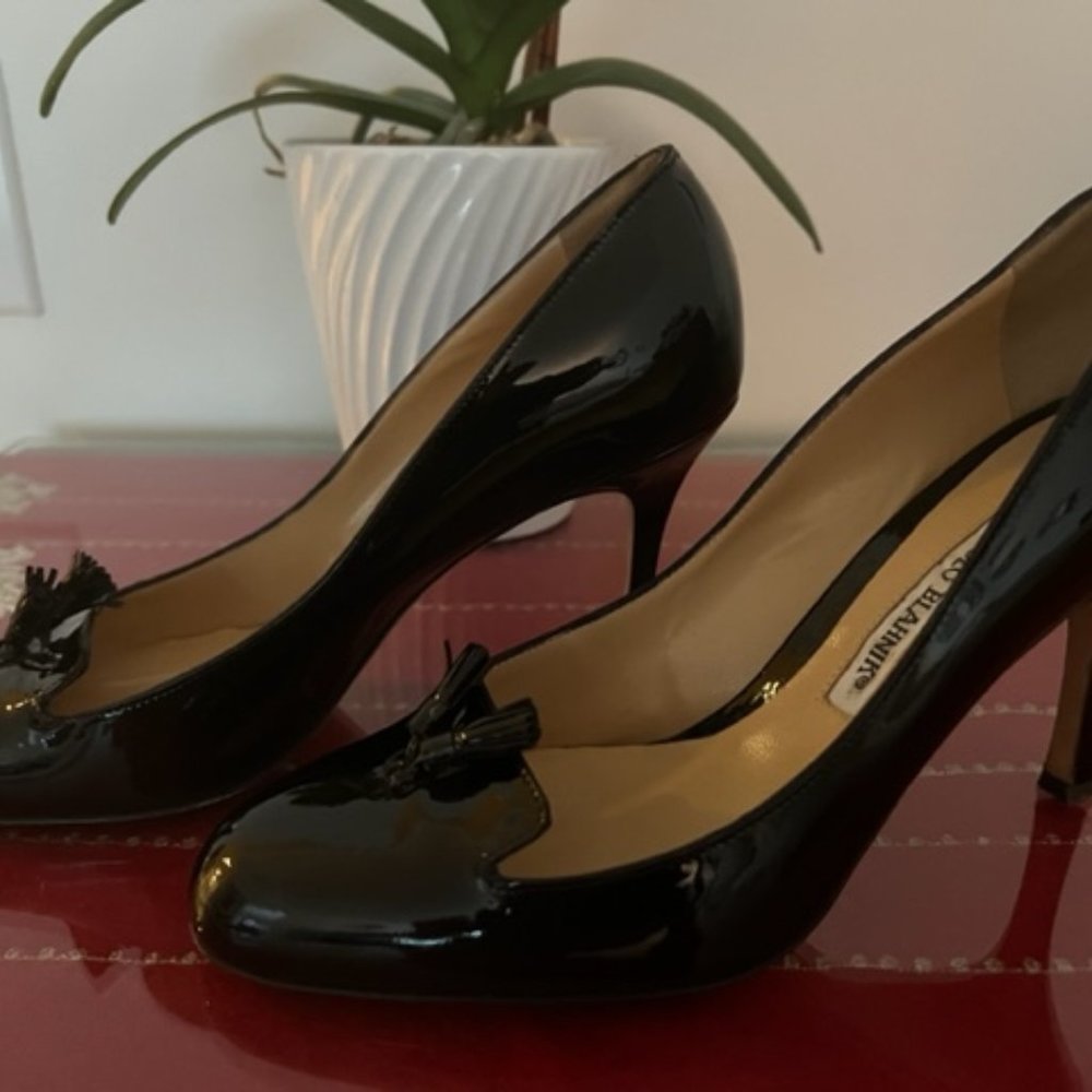 Black Patent Leather Pumps